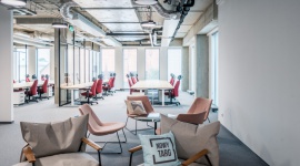 Najbardziej zaangażowani ludzie w branży IT pracują we wrocławskim Nowym Targu BIZNES, IT i technologie - Wrocławski Spyrosoft zajmuje się inżynierią oprogramowania, który na rynku usług IT działa od zaledwie trzech lat, a już teraz zatrudnia ponad 450 osób i wciąż rośnie. Wyróżnia go: wyjątkowa koncepcja biznesowa i zaangażowanie pracowników w działania firmy.