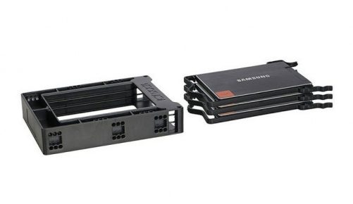 Dyski 2,5" w zatoce 3,5" z Icy Dock EZ-FIT Trio MB610SP