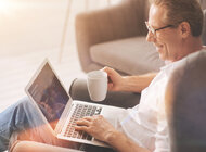 Bez ograniczeń, czyli nowe technologie dla każdego styl życia, technologie - Różnice międzypokoleniowe na rynku pracy są znaczące. Mimo, że kontrasty mogą doprowadzać do konfliktów, pokazują także, że synergia tych dysproporcji daje naprawdę satysfakcjonujące efekty. Przykład? Szybki dostęp do wielu informacji i narzędzi wcale nie zniechęca pokolenia X. Wręcz przeciwnie! Sprawia, że są tak biegli w temacie nowych rozwiązań, jak ich młodsi koledzy.