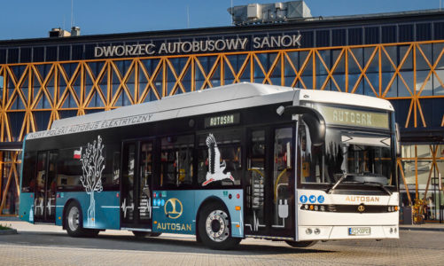 Łukasiewicz – Przemysłowy Instytut Motoryzacji i AUTOSAN opracują autobus elektryczny z zewnętrznym źródłem napędu
