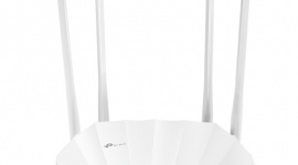 TP-Link TL-WA1201: Punkt dostępowy WiFi do małego biura, restauracji czy pensjon BIZNES, IT i technologie - TP-Link wprowadza do oferty nowy punkt dostępowy WiFi AC1200 TL-WA1201. W urządzeniu zaimplementowano kilka rozwiązań typowych dla biznesowych Access Pointów, dzięki czemu świetnie sprawdzi się ono do budowy wydajnej i bezpiecznej sieci w małym biurze, czy w kawiarni.