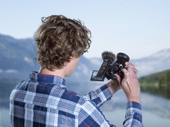 Olympus prezentuje zestawy rejestratorów dźwięku do zadań specjalnych BIZNES, IT i technologie - Marka Olympus wprowadza nowe zestawy z rejestratorami dźwięków serii LS. Produkty powstały z myślą o dziennikarzach, influencerach, filmowcach oraz osobach nagrywających podcasty.