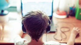 Nauka w domu – sprawdź, jakie sprzęty przydadzą Ci się w tym czasie