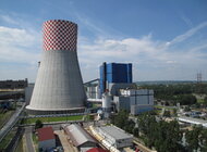 Rozszerzona rzeczywistość wkracza do elektrowni TAURONA praca, technologie - Okulary do wirtualnej rzeczywistości mają pomóc w prowadzeniu prac w elektrowniach TAURONA. Dzięki tej technologii pracownicy będą mieli natychmiastowy dostęp do takich informacji, jak instrukcje, schematy, obrazy, hologramy czy nagrania wideo oraz rzut na obsługiwany obiekt. Dzięki temu energetycy będą mogli szybciej i bezpieczniej przeprowadzać zlecone im prace.
