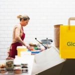 Wykorzystując swoje możliwości, niesiemy pomoc innym – Glovo w czasie pandemii