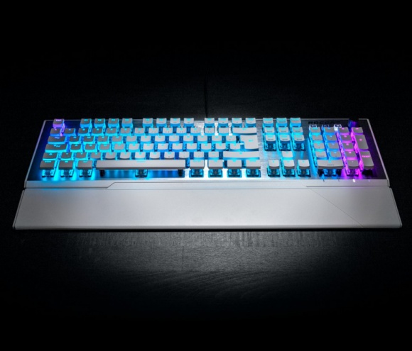 Roccat Vulcan 120/121/122 AIMO – poczuj moc prawdziwego gamingu LIFESTYLE, IT i technologie - Do oferty marki Roccat dołączyły trzy klawiatury: Vulcan 120/121/122 AIMO, które potrafią sprostać oczekiwaniom nawet najbardziej wymagających graczy.
