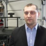 Autonomiczne i uzbrojone pojazdy wkraczają na pola walki. Będą patrolować granice na lądzie, morzu i w powietrzu