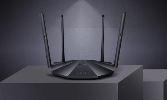 Tenda AC19 - dwupasmowy, gigabitowy router WiFi AC2100 z portem USB LIFESTYLE, IT i technologie - AC19 to dwupasmowy, gigabitowy router bezprzewodowy, który został zaprojektowany specjalnie dla gospodarstw domowych z dostępem do szybkiego Internetu. Obsługuje standard 802.11ac wave2 i zapewnia prędkość Wi-Fi do 2033 Mb/s (2,4 GHz: 300 Mb/s, 5 GHz: 1733 Mb/s).