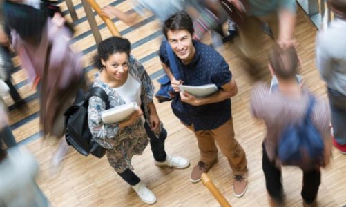 Bezpieczeństwo w szkołach – czy pomóc może technologia?