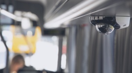 Nowe kamery Axis do dozoru pokładowego BIZNES, IT i technologie - Axis Communications właśnie wprowadziło na rynek dwa nowe modele kamer kopułkowych z serii AXIS P39.