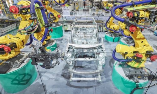 FANUC dostarczy 1400 robotów do VW