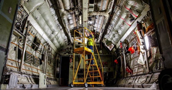 IFS pomaga Marshall Aerospace and Defence Group w transformacji działalności BIZNES, IT i technologie - Branżowe rozwiązanie IFS wspiera realizację programu cyfrowej transformacji w przedsiębiorstwie, udostępniając nowe możliwości 1700 pracownikom grupy Marshall w Wielkiej Brytanii, Holandii i Kanadzie